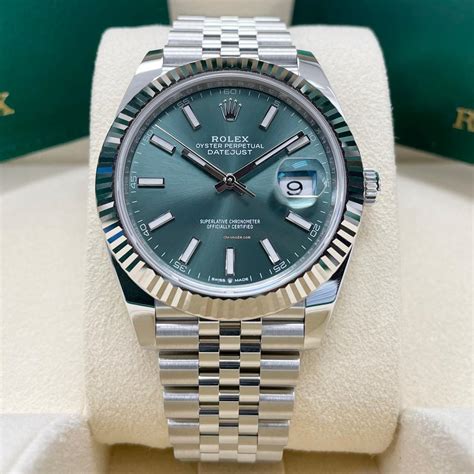 rolex datejust 41 mint green smooth bezel|rolex datejust 41mm fluted bezel.